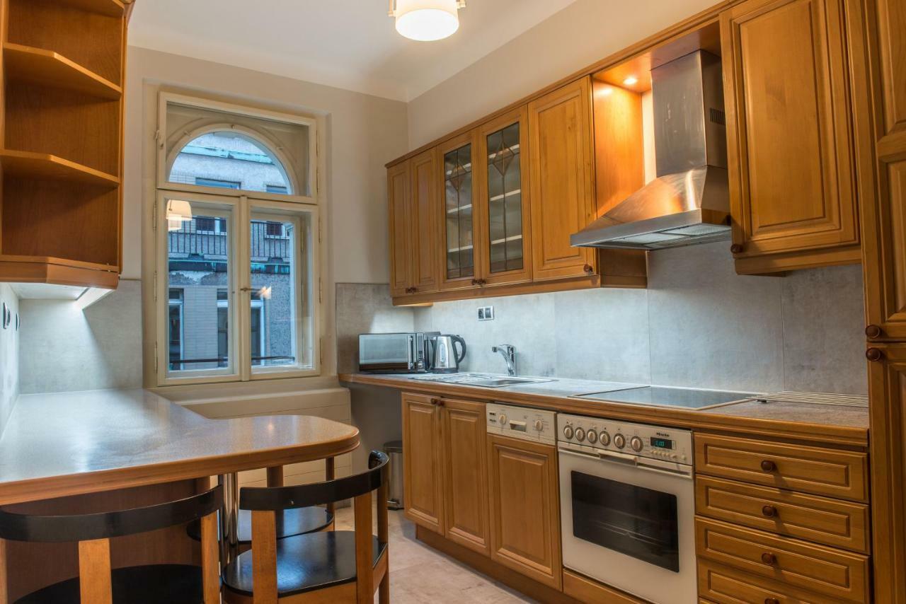 Exclusive 3 Bedroom Top-Notch Flat, Great Location プラハ エクステリア 写真